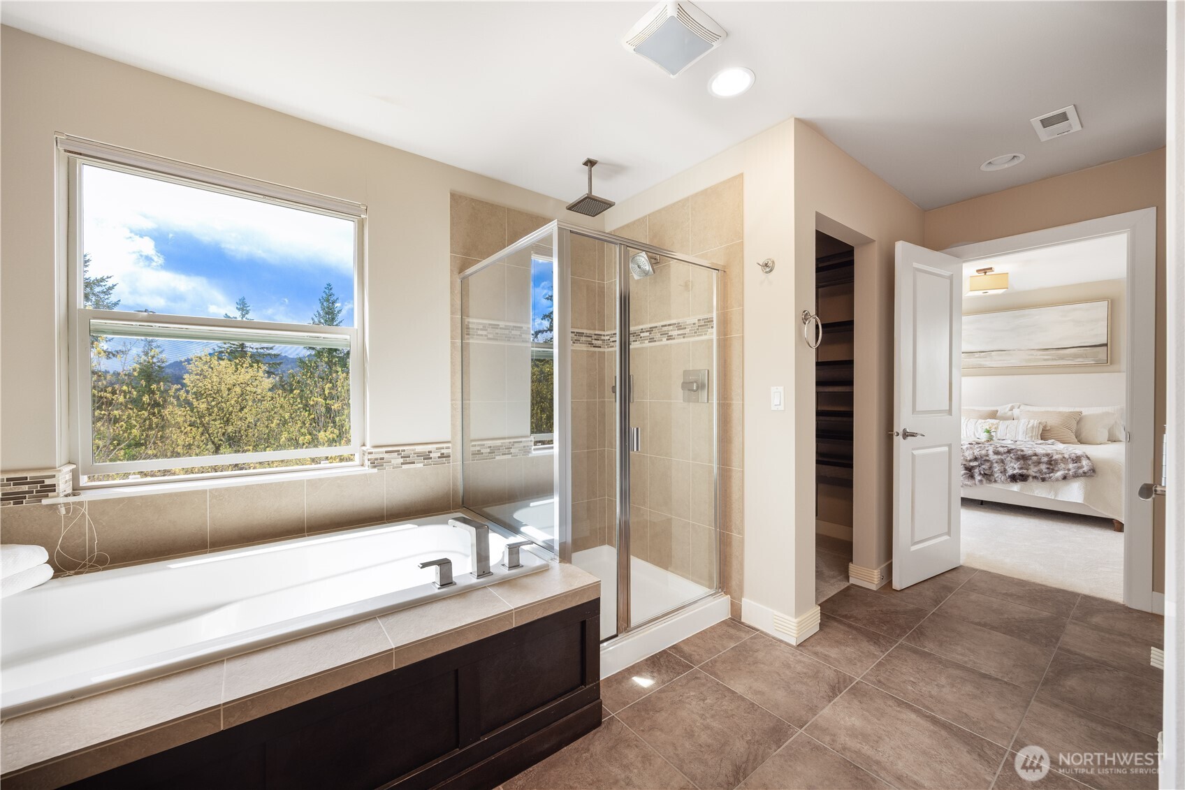 801 3rd Place NE, Issaquah, WA 98029