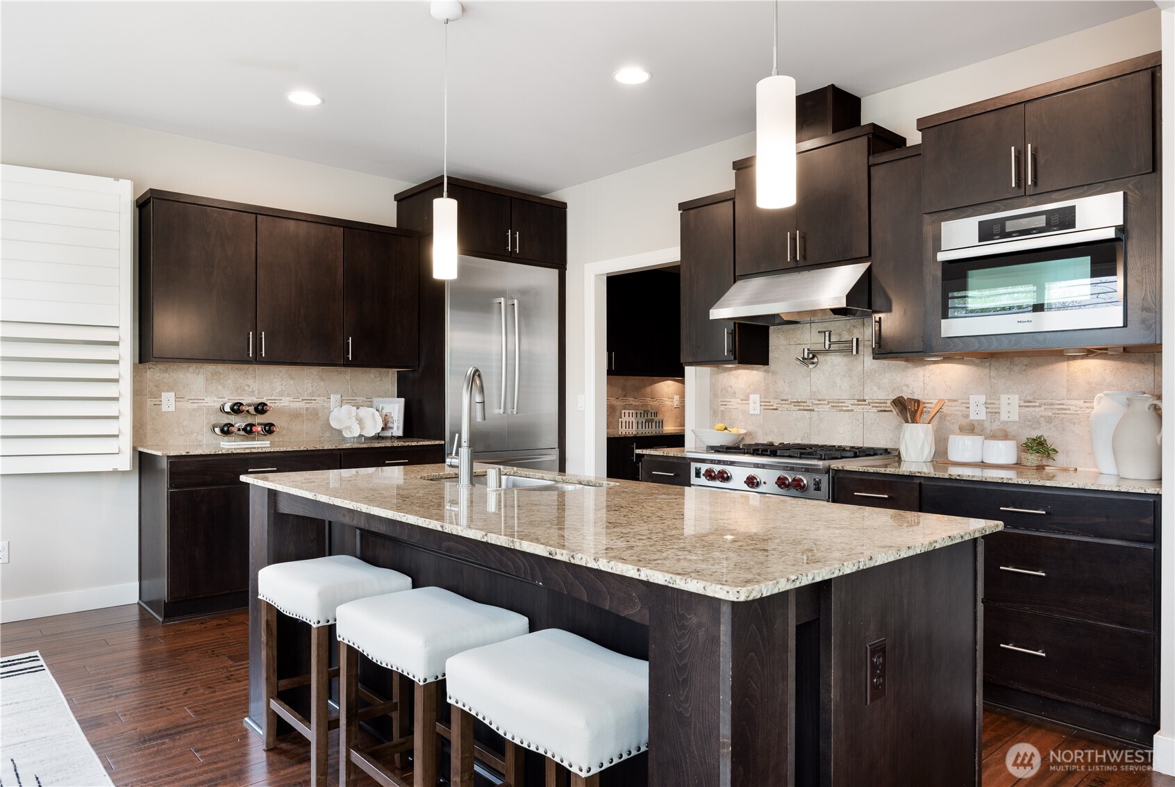 801 3rd Place NE, Issaquah, WA 98029