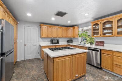1584 Woodside Drive , Tacoma, WA 98466 - Photo 11