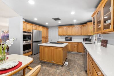 1584 Woodside Drive , Tacoma, WA 98466 - Photo 12