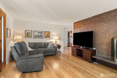 1584 Woodside Drive , Tacoma, WA 98466 - Photo 14