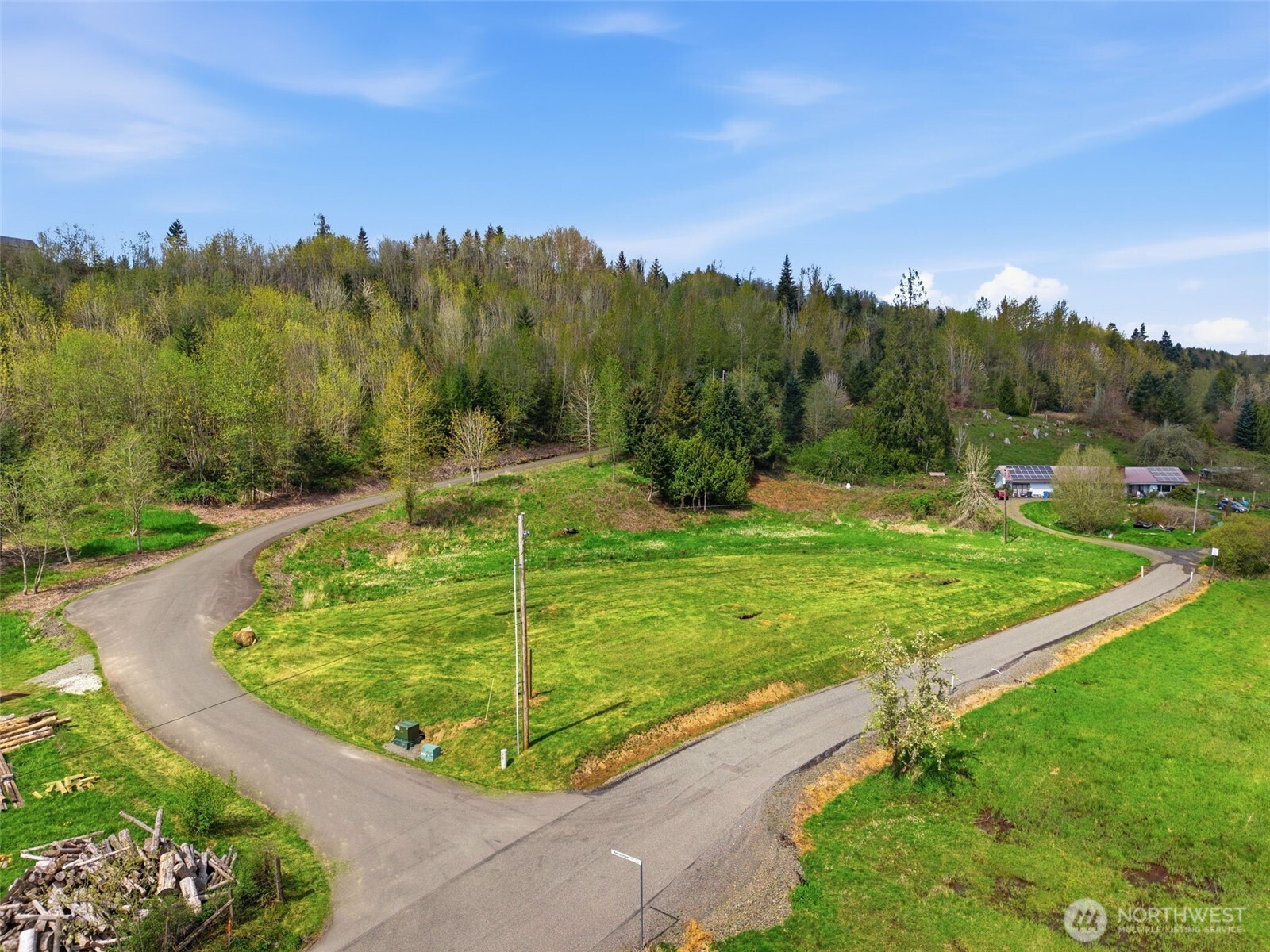 102 Seroshek Lane , Centralia, WA 98531
