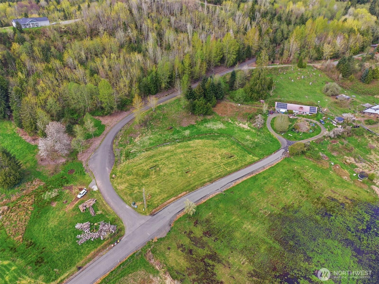102 Seroshek Lane , Centralia, WA 98531