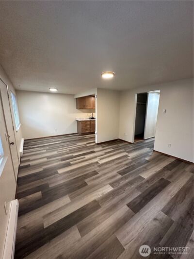 624 W Cedar Street #9, Shelton, WA 98584 - Photo 2