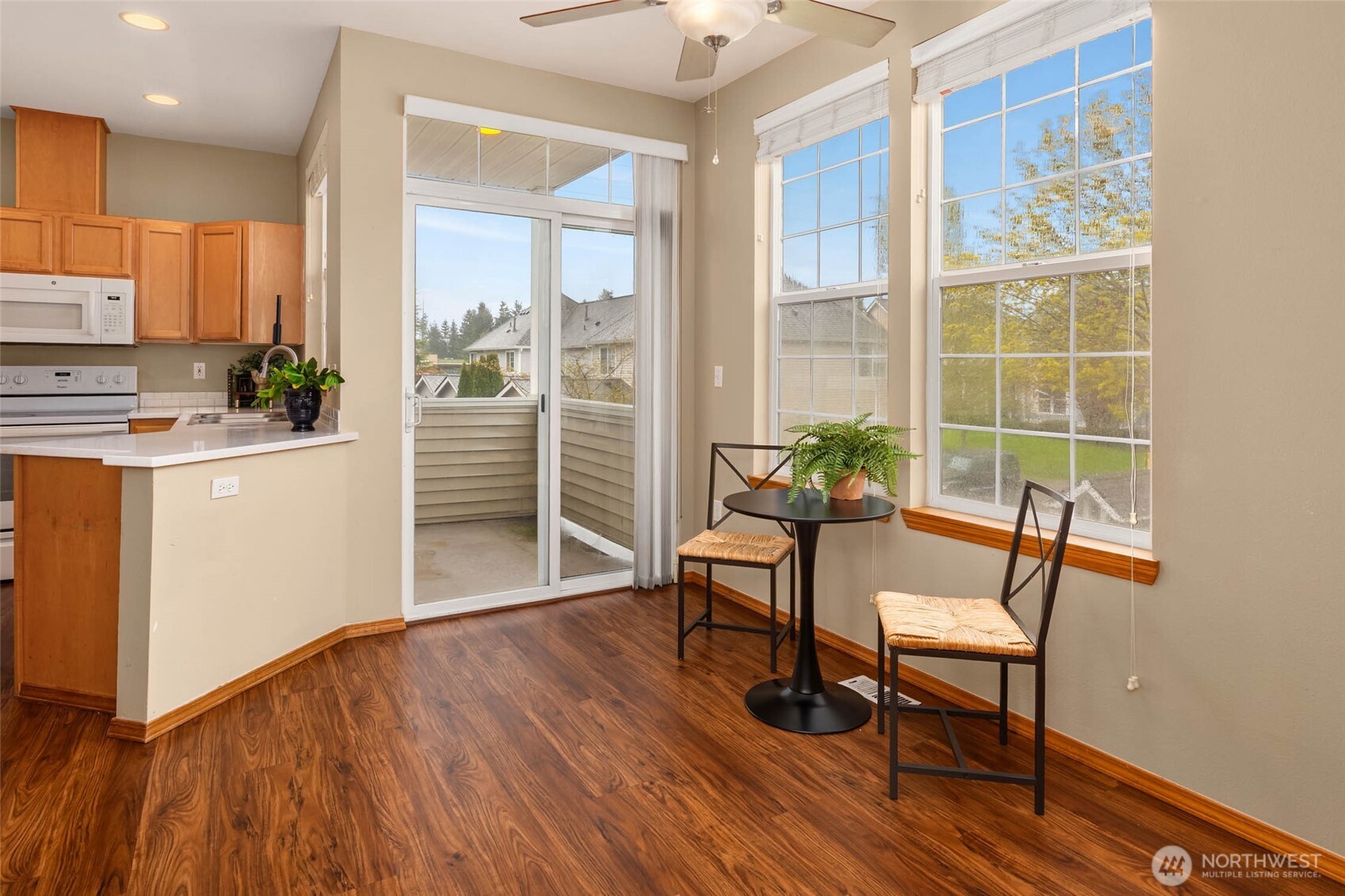 22736 NE 4th Lane , Sammamish, WA 98074