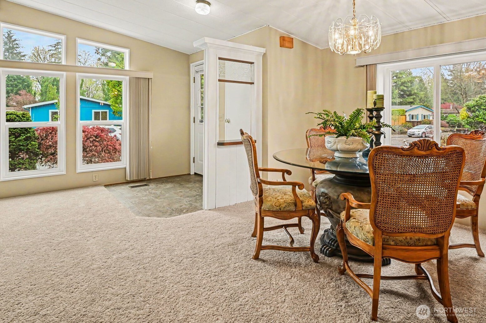17308 Woodcrest Drive NE, Bothell, WA 98011