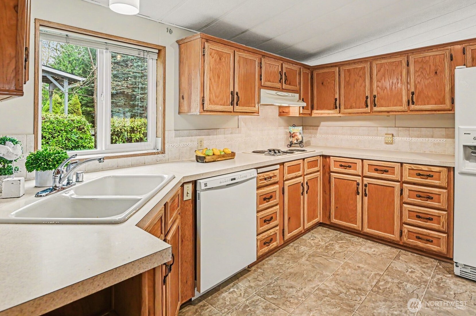 17308 Woodcrest Drive NE, Bothell, WA 98011