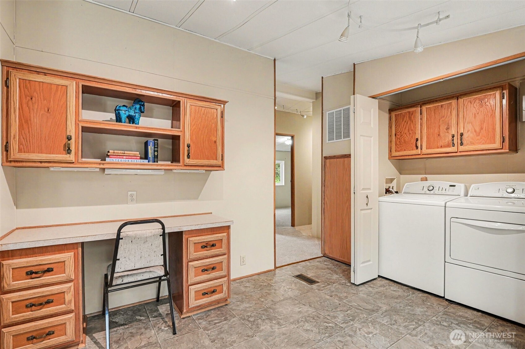 17308 Woodcrest Drive NE, Bothell, WA 98011