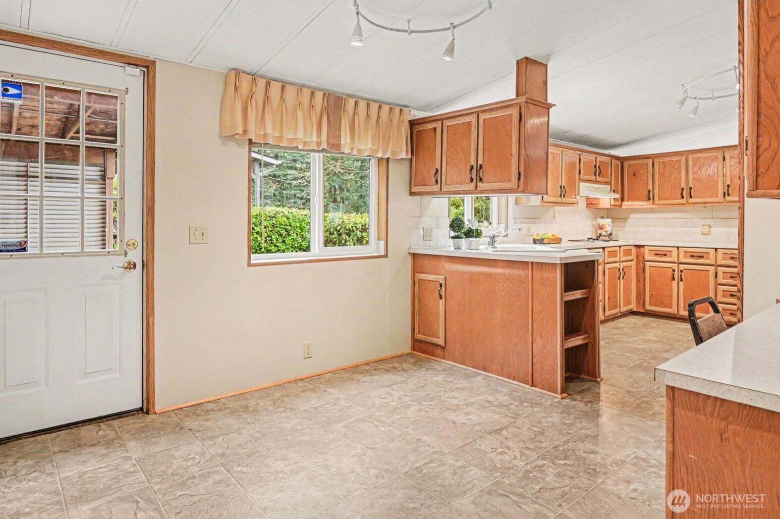 17308 Woodcrest Drive NE, Bothell, WA 98011