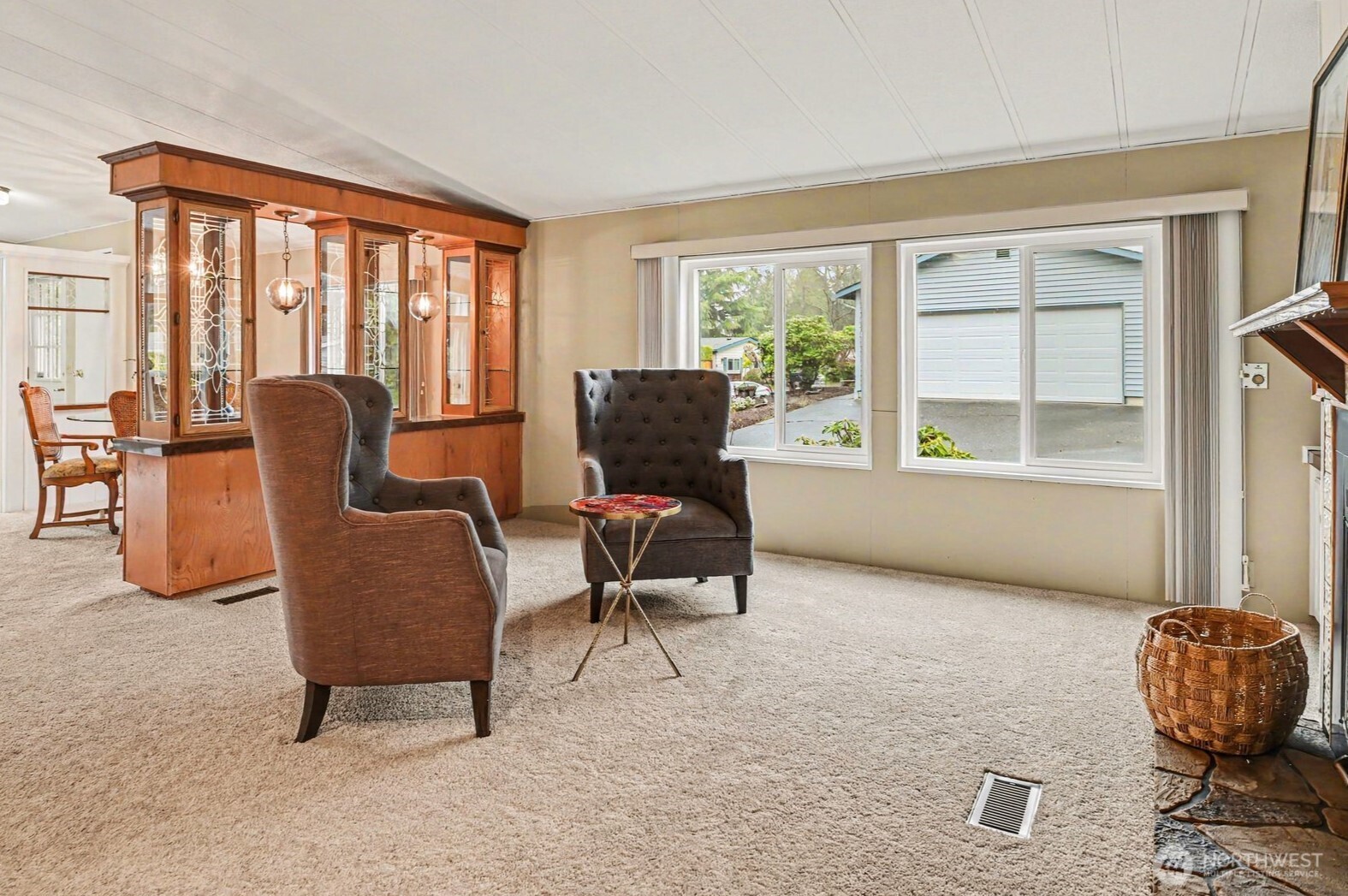 17308 Woodcrest Drive NE, Bothell, WA 98011
