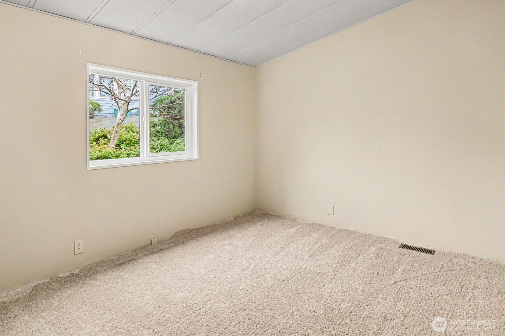 17308 Woodcrest Drive NE, Bothell, WA 98011