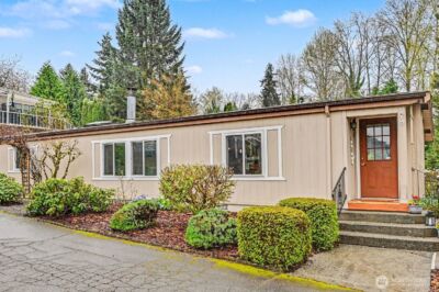 17308 Woodcrest Drive NE, Bothell, WA 98011 - Photo 3