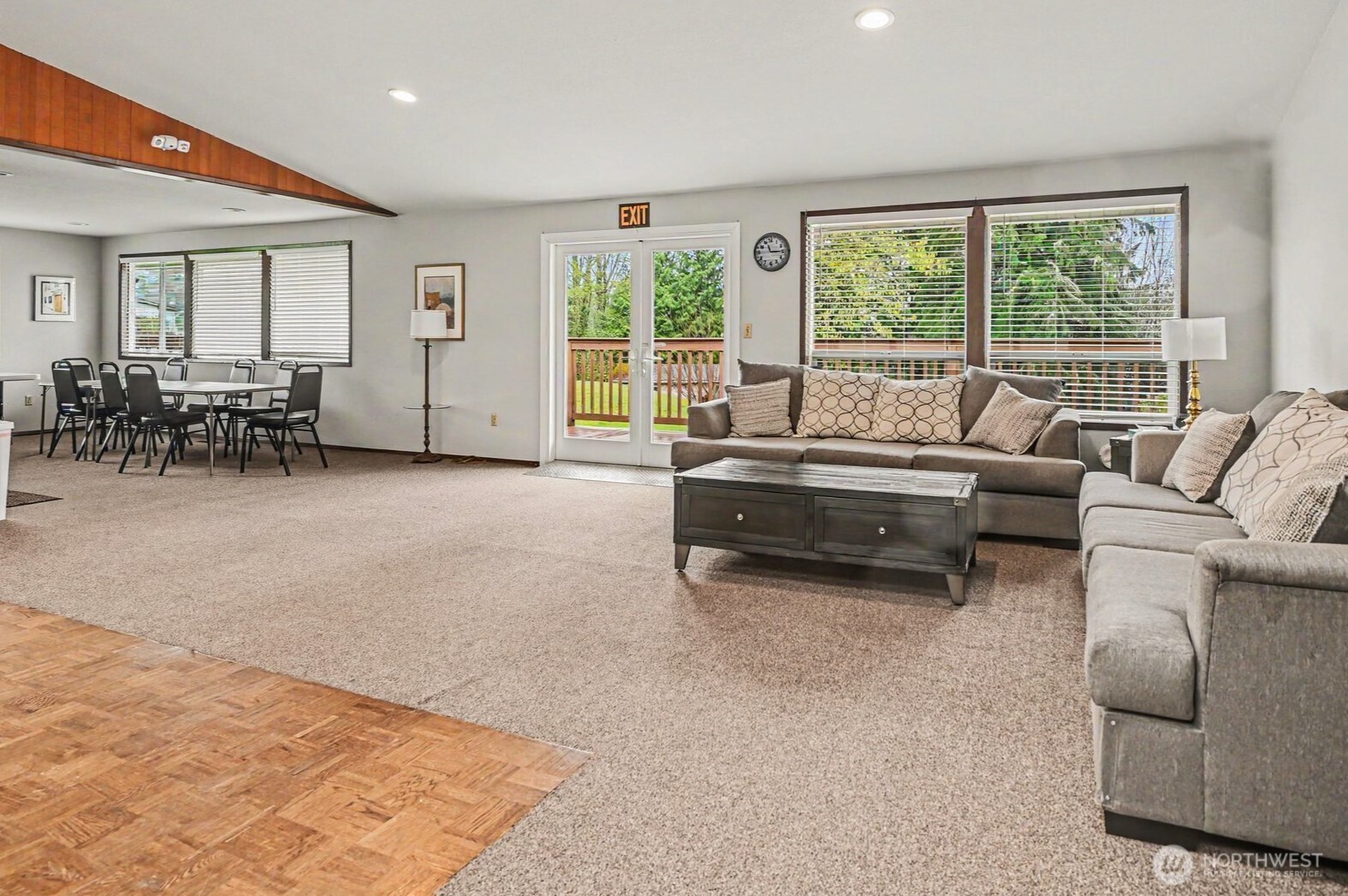 17308 Woodcrest Drive NE, Bothell, WA 98011