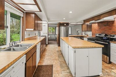 17308 Woodcrest Drive NE, Bothell, WA 98011 - Photo 33