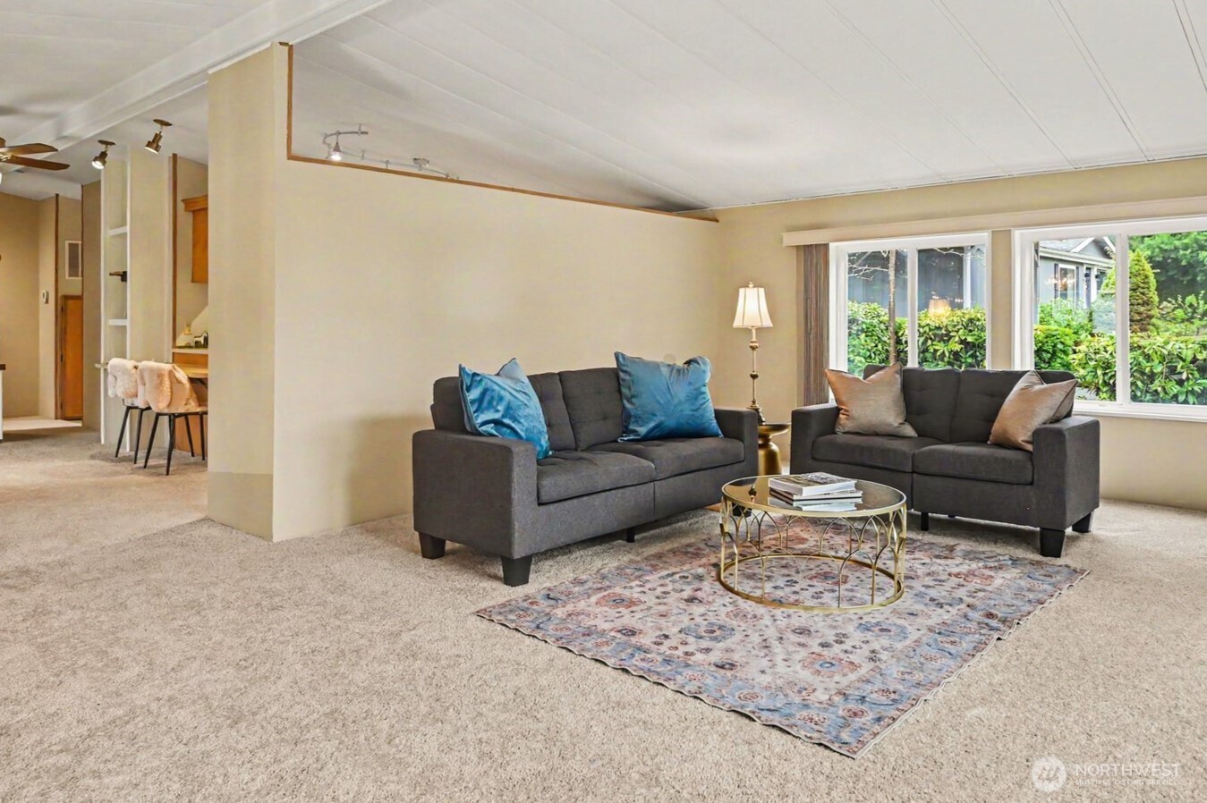17308 Woodcrest Drive NE, Bothell, WA 98011