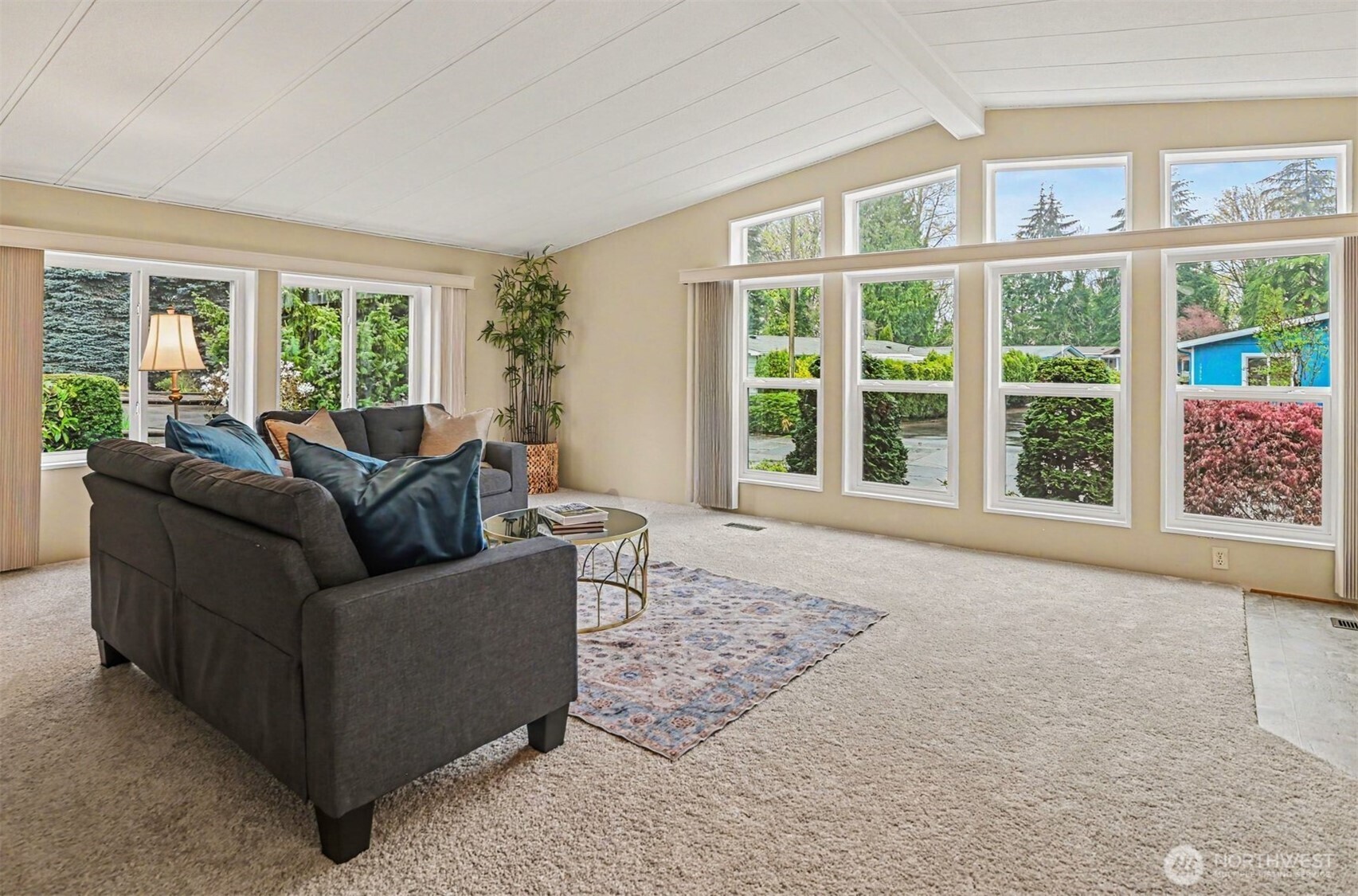 17308 Woodcrest Drive NE, Bothell, WA 98011