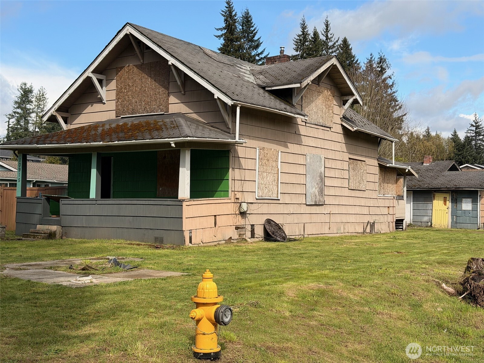 10915 State Avenue , Marysville, WA 98271