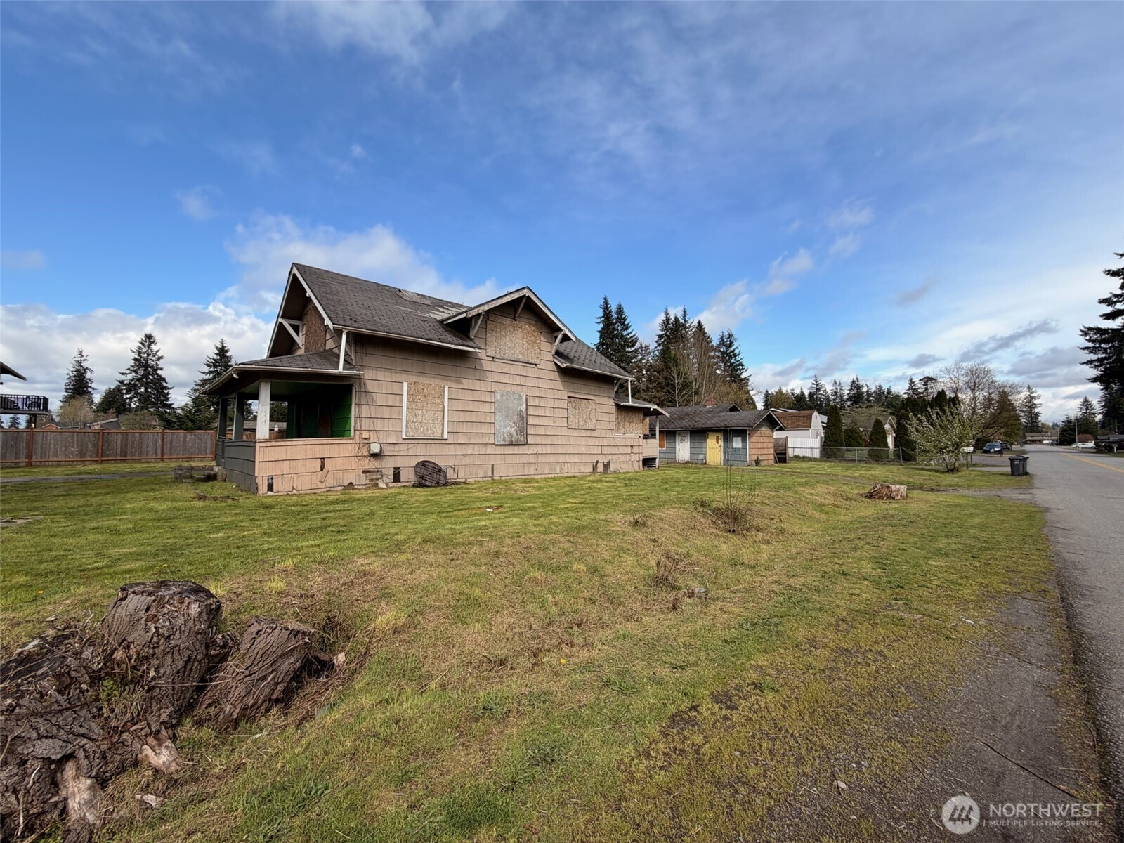 10915 State Avenue , Marysville, WA 98271