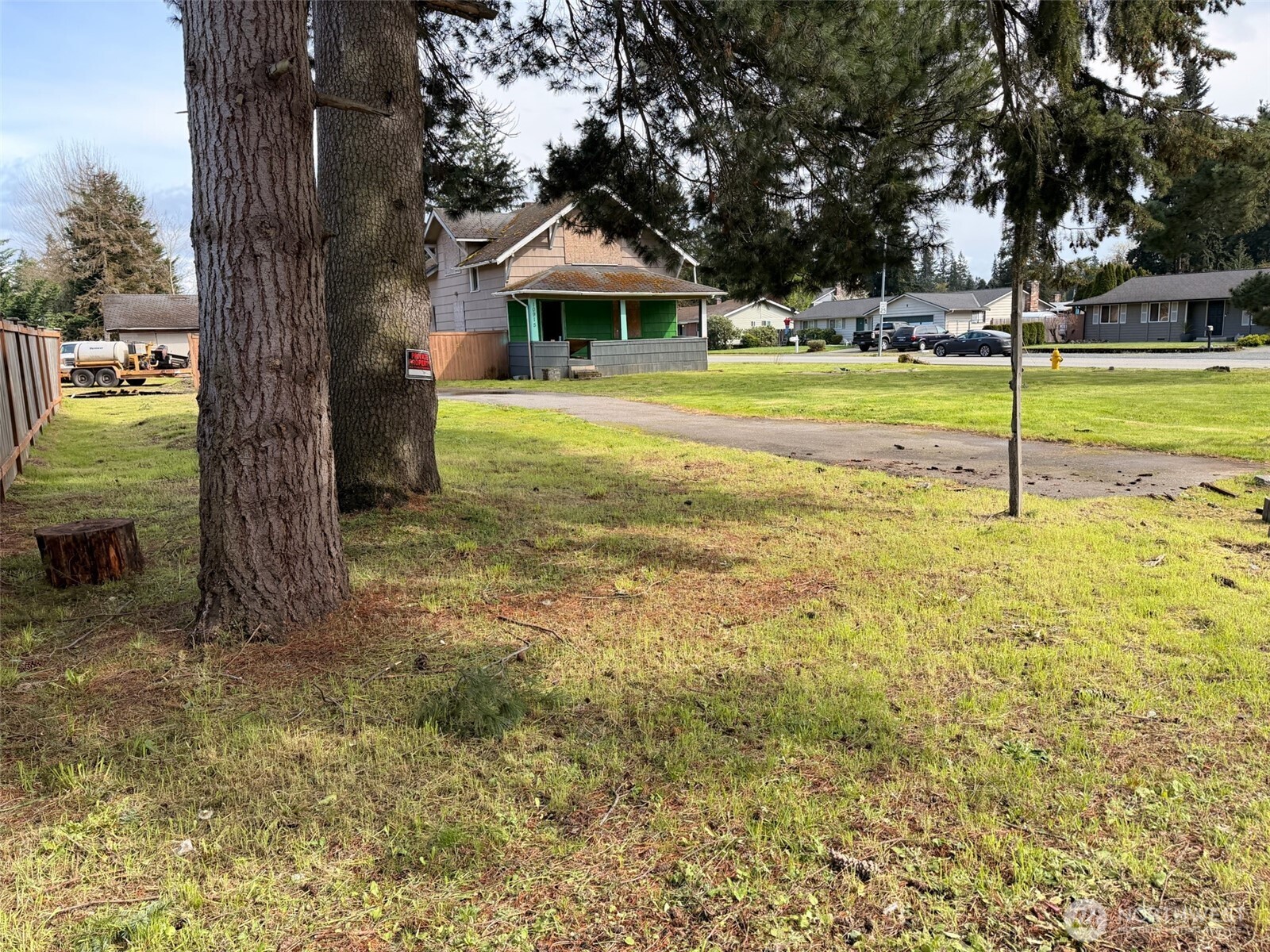 10915 State Avenue , Marysville, WA 98271