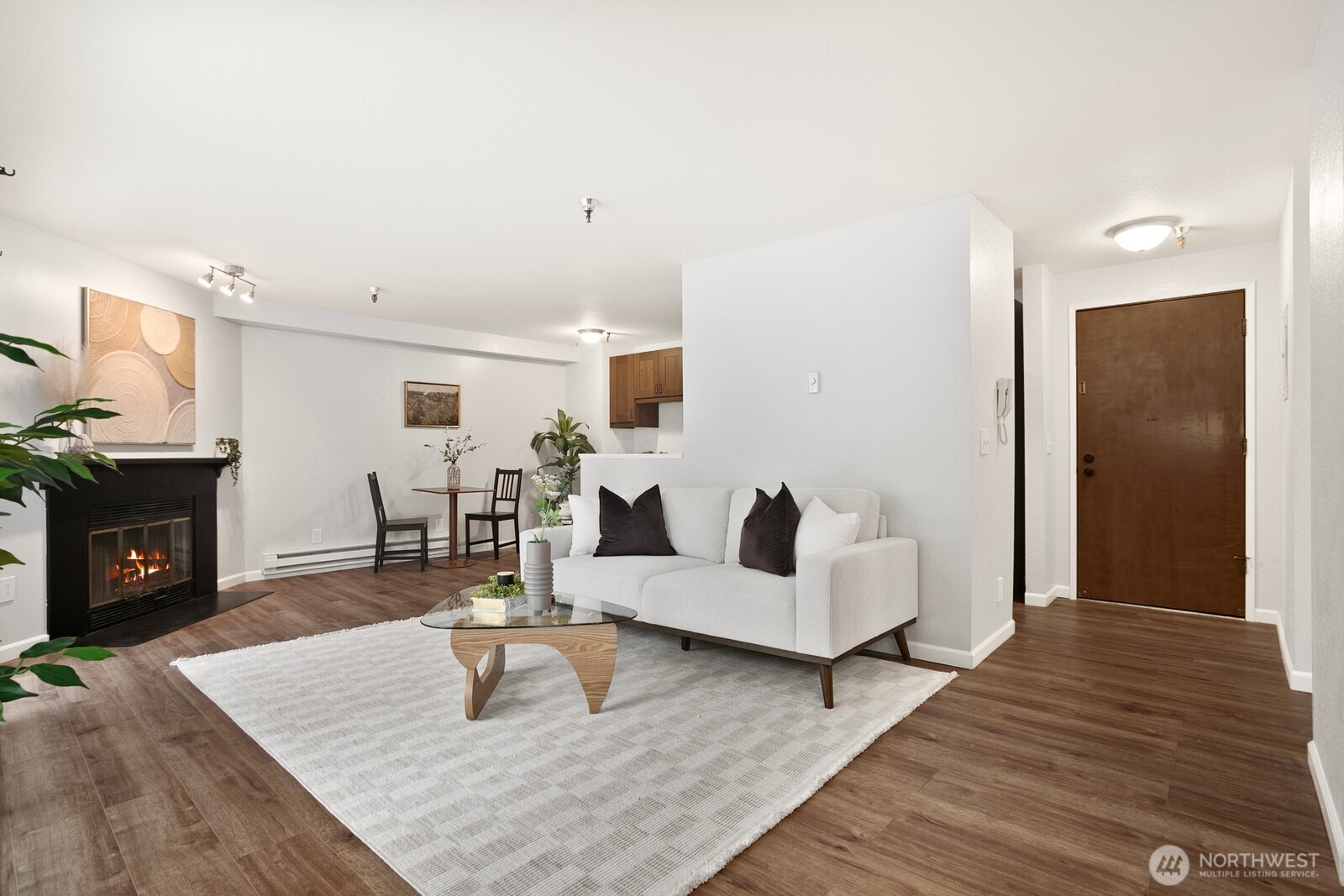 1100 Ave NE Harrington Avenue NE #211, Renton, WA 98056