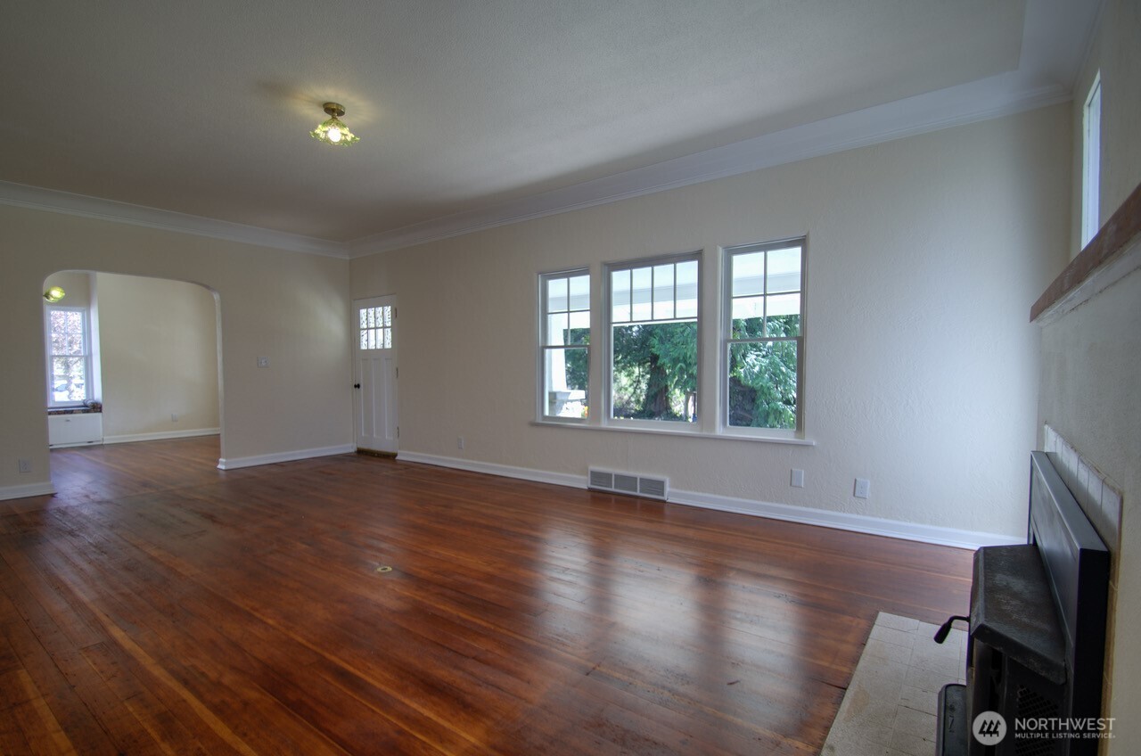 2306 Bigelow Avenue NE, Olympia, WA 98506