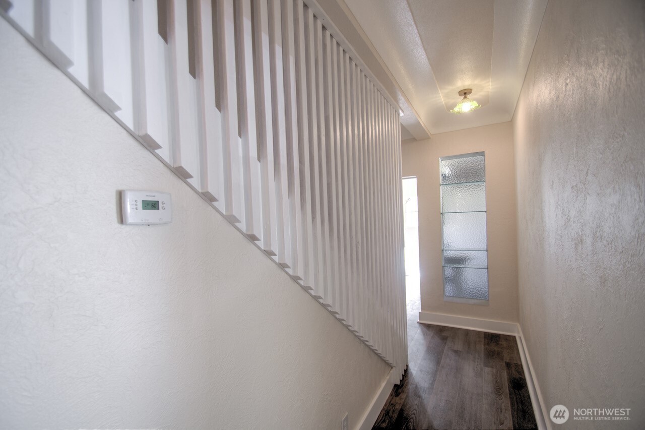 2306 Bigelow Avenue NE, Olympia, WA 98506