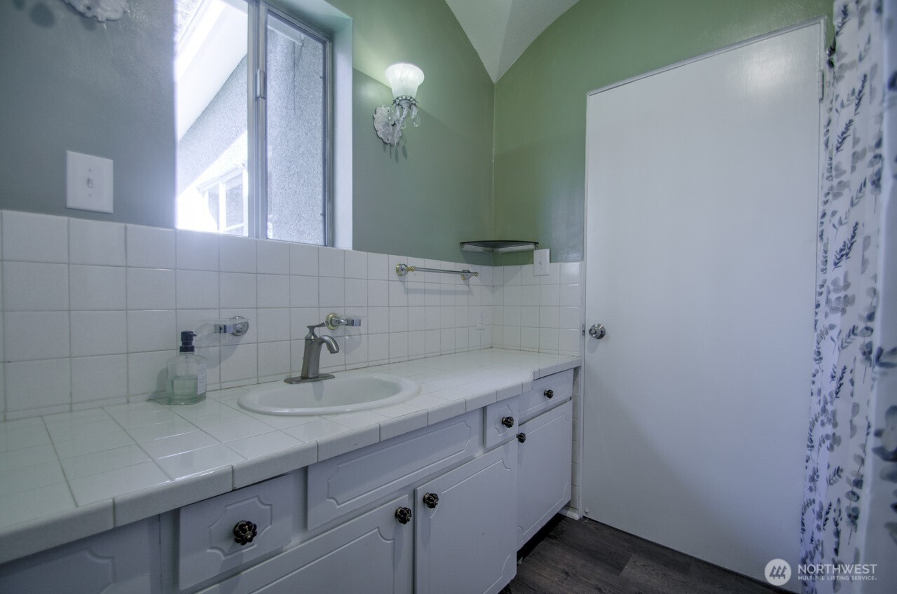 2306 Bigelow Avenue NE, Olympia, WA 98506