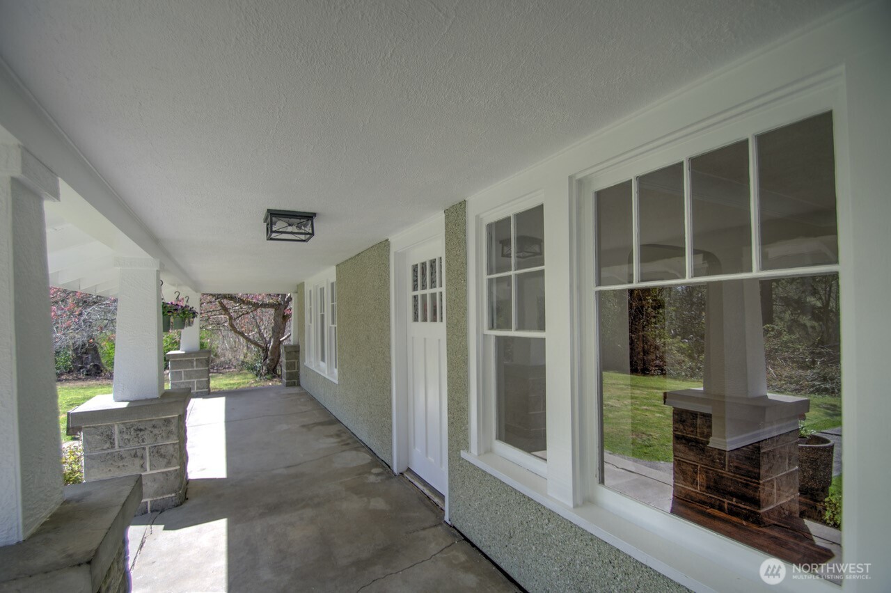 2306 Bigelow Avenue NE, Olympia, WA 98506