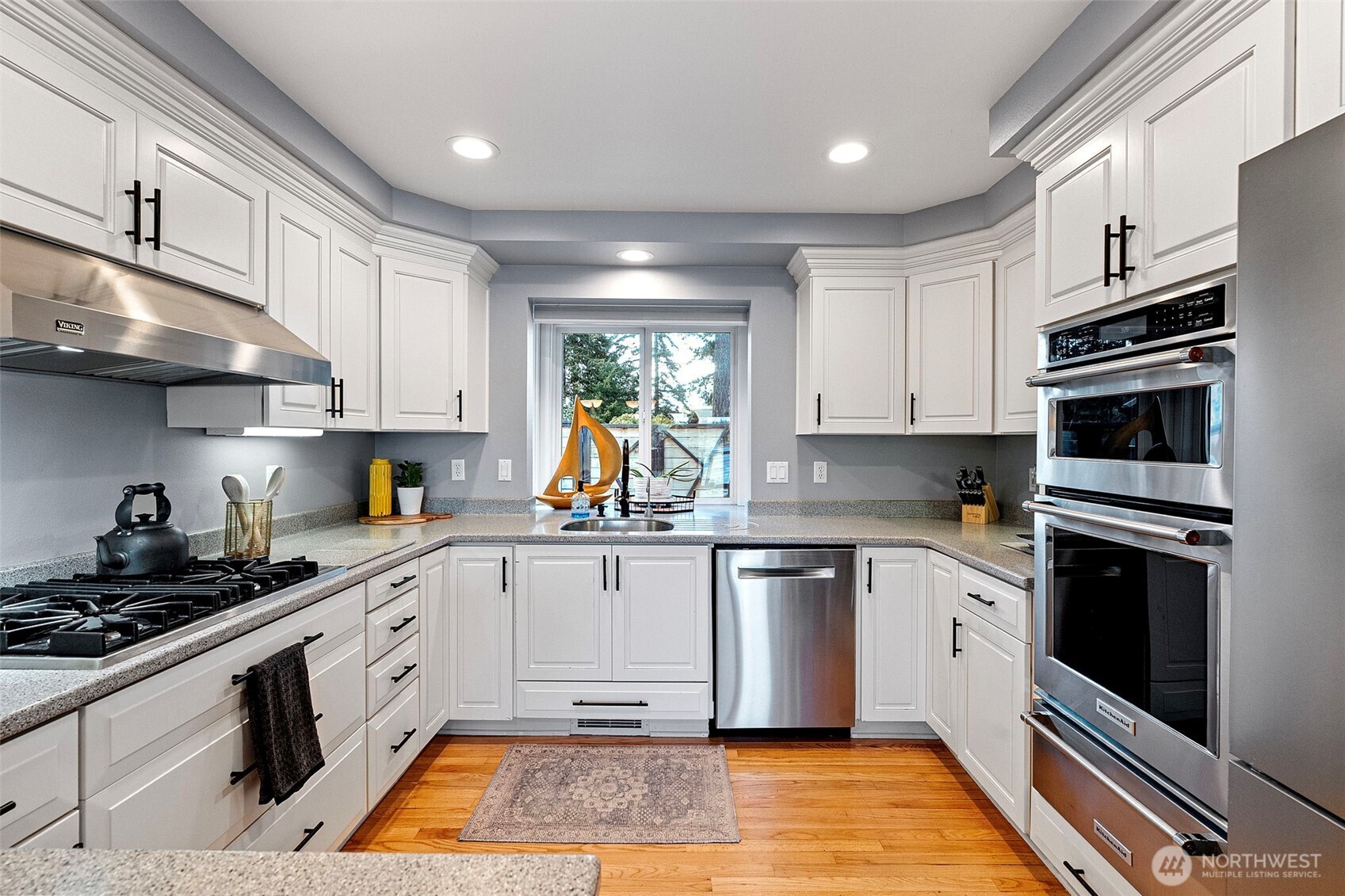 295 Shorewood Court , Fox Island, WA 98333