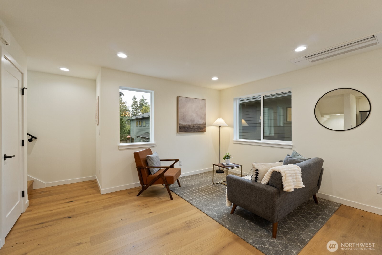 2725 NE 87th Street , Seattle, WA 98115