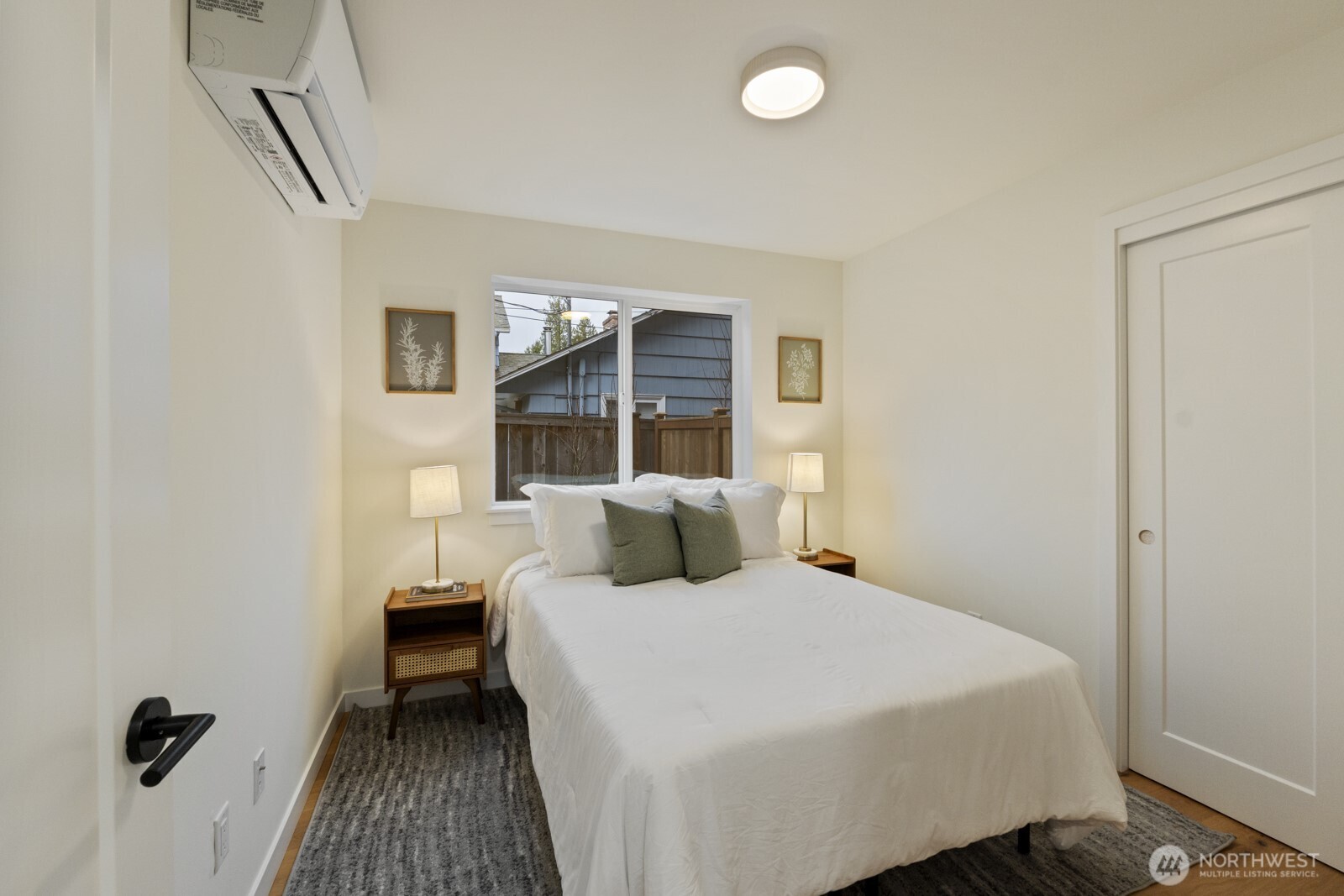 2725 NE 87th Street , Seattle, WA 98115