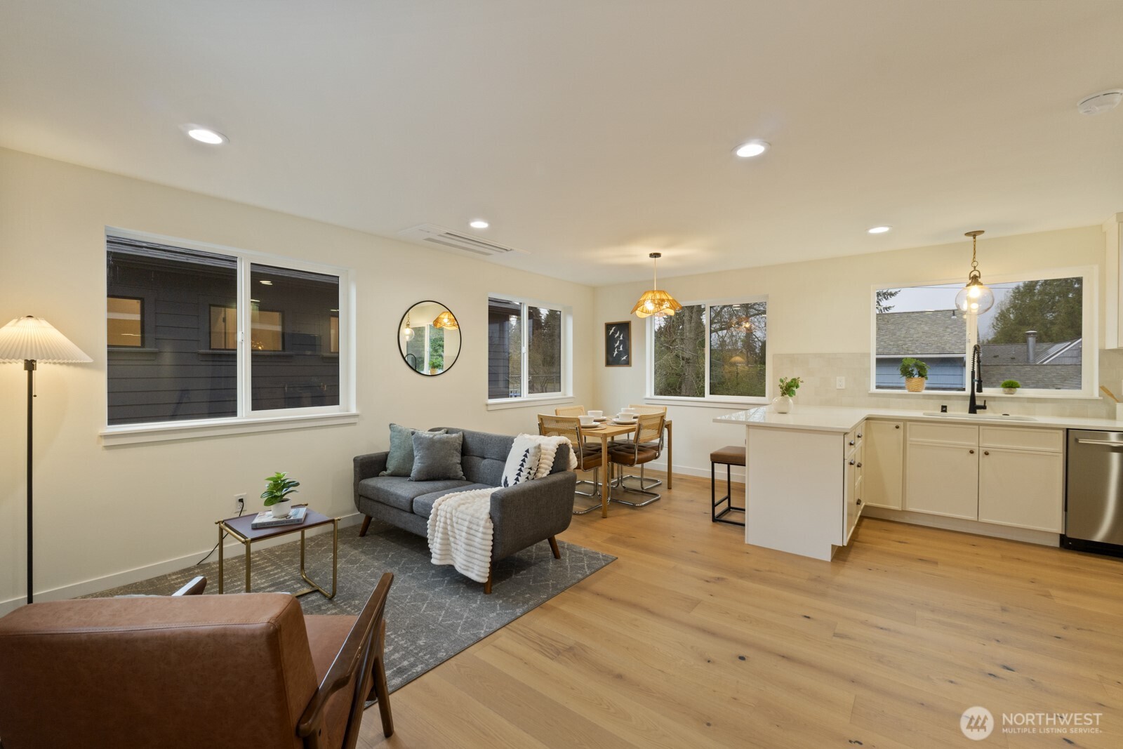 2725 NE 87th Street , Seattle, WA 98115