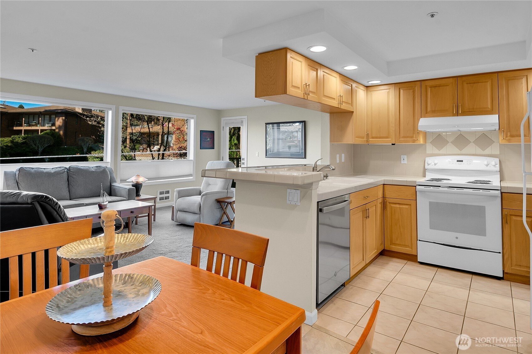 8260 53rd Avenue W #207, Mukilteo, WA 98275