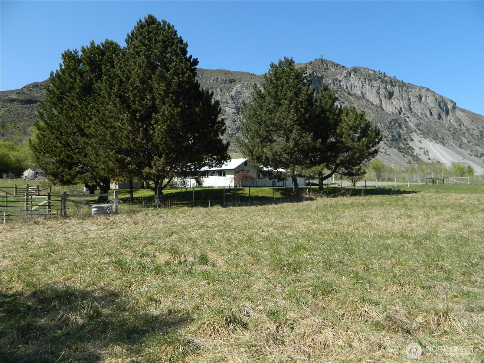 651 Highway 7 , Tonasket, WA 98855