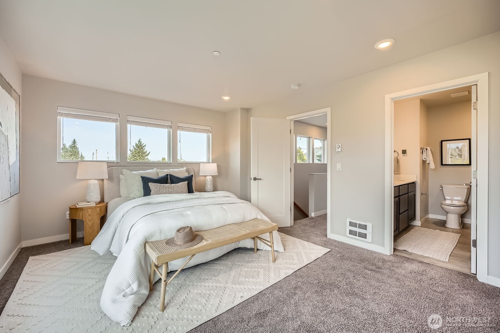 1803 SW 96th Lane , Seattle, WA 98106