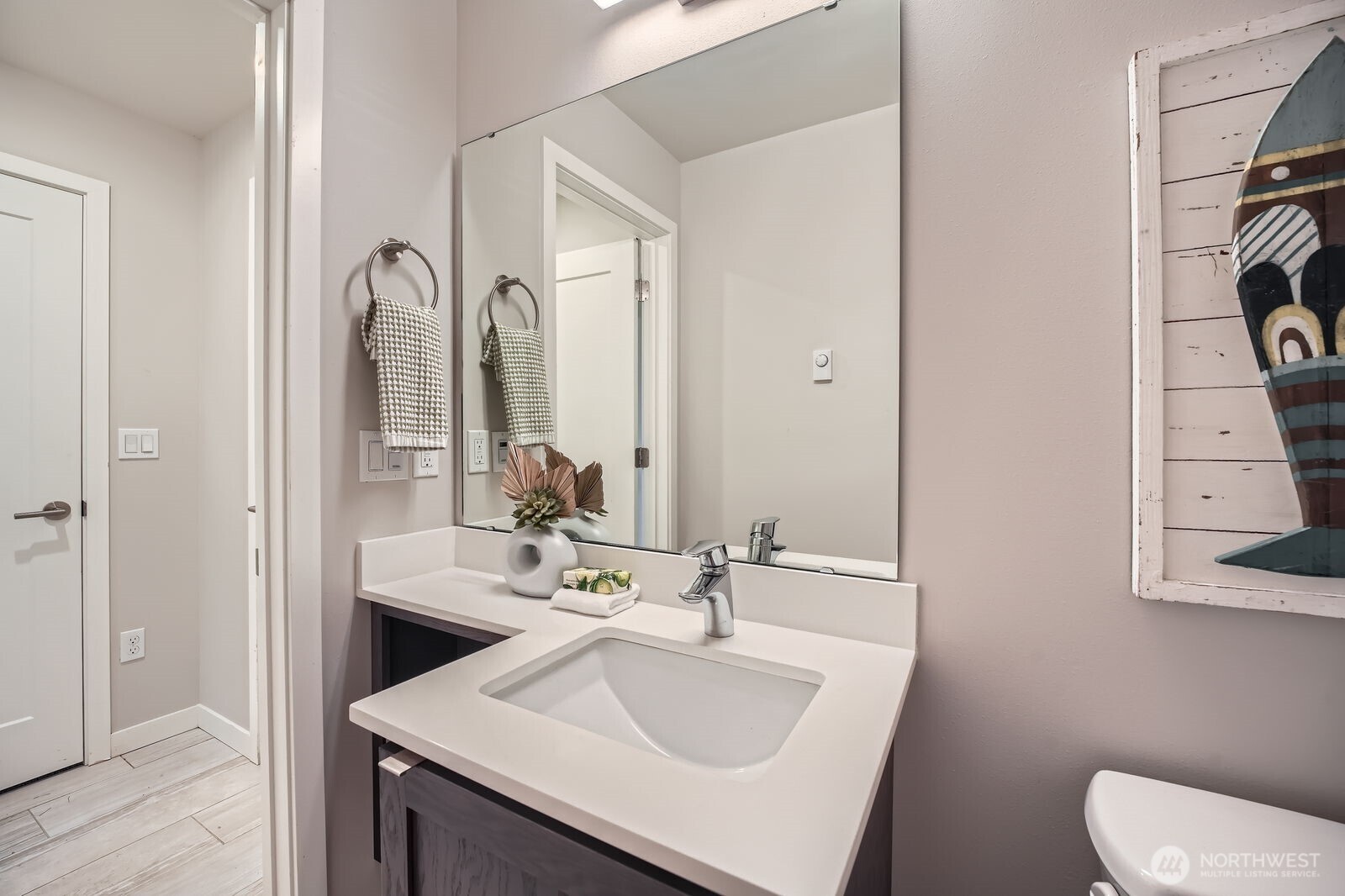 1803 SW 96th Lane , Seattle, WA 98106