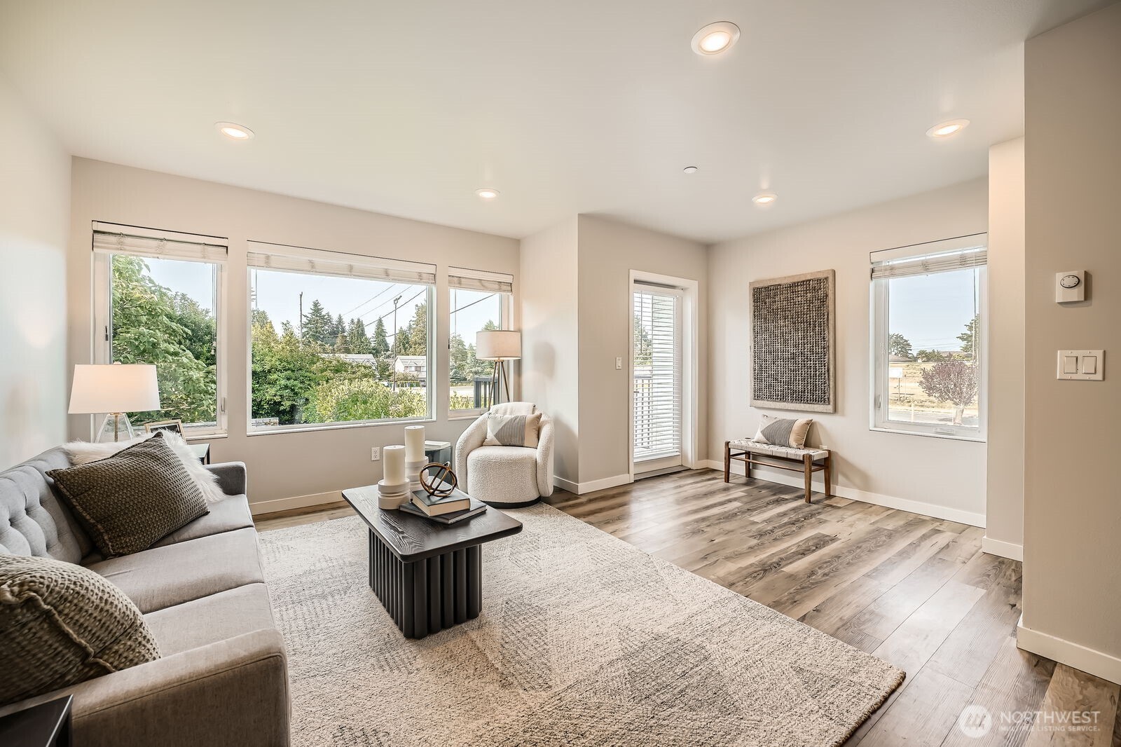 1803 SW 96th Lane , Seattle, WA 98106