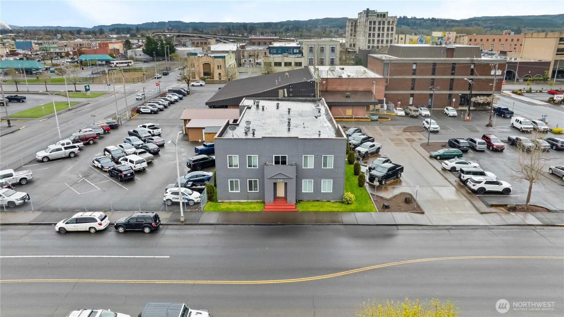 215 E 1st Street , Aberdeen, WA 98520