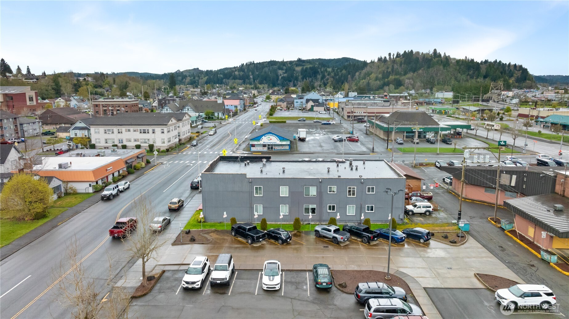 215 E 1st Street , Aberdeen, WA 98520