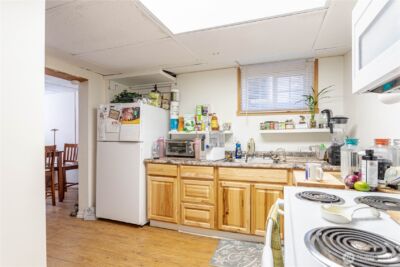 146 S Delaware Avenue , Wenatchee, WA 98801 - Photo 25