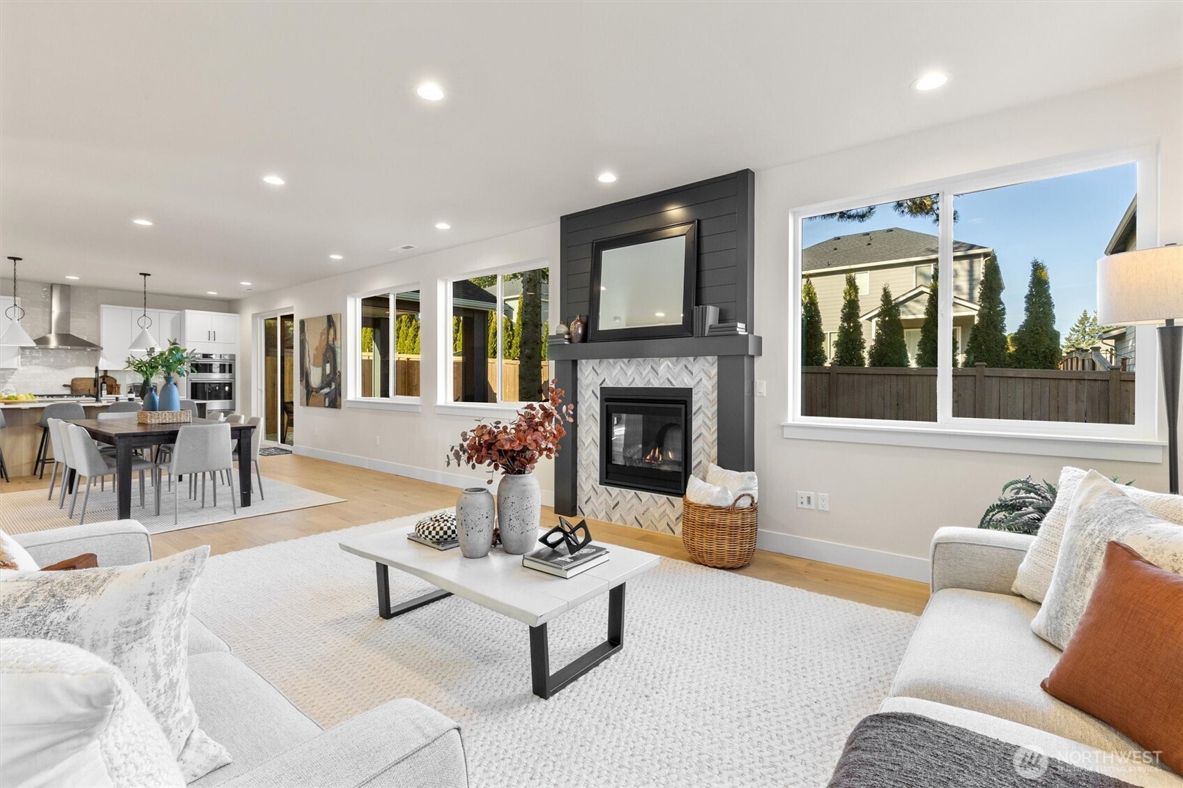 25 213th Place SW, Bothell, WA 98021