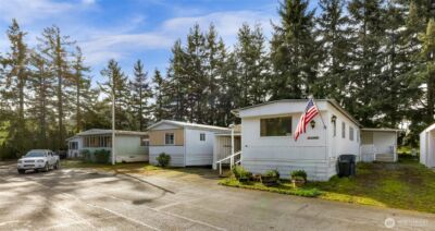 2210 Old Hwy 99 Road #15, Mount Vernon, WA 98237 - Photo 1