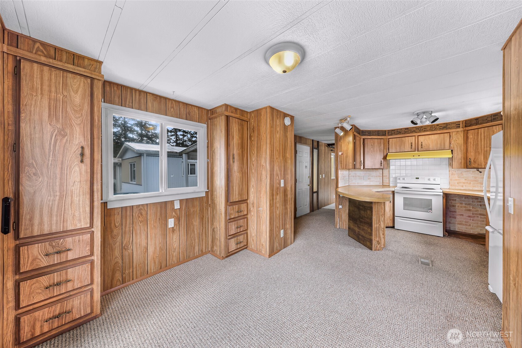 2210 Old Hwy 99 Road #15, Mount Vernon, WA 98237