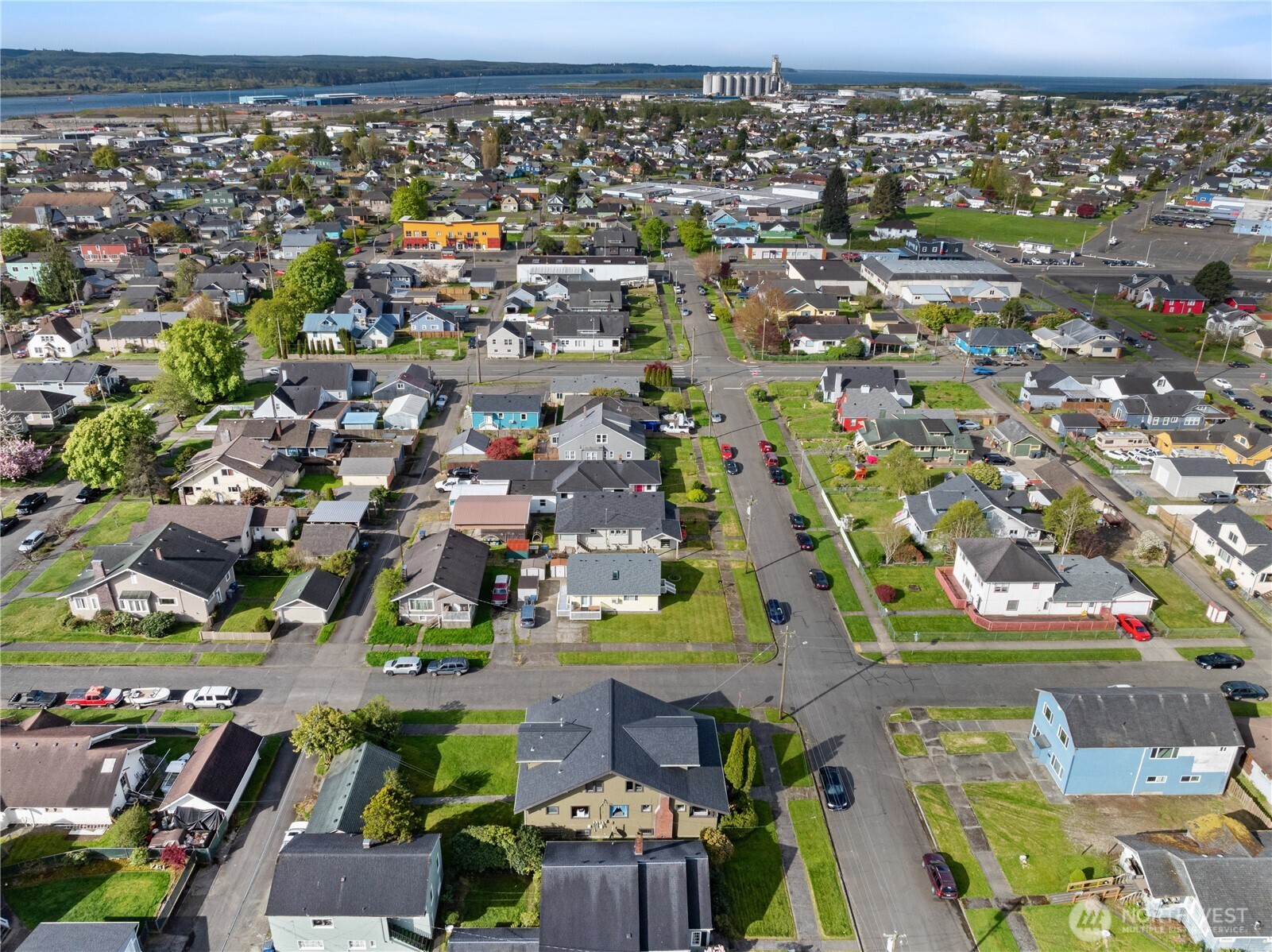 521 W 3rd Street , Aberdeen, WA 98520