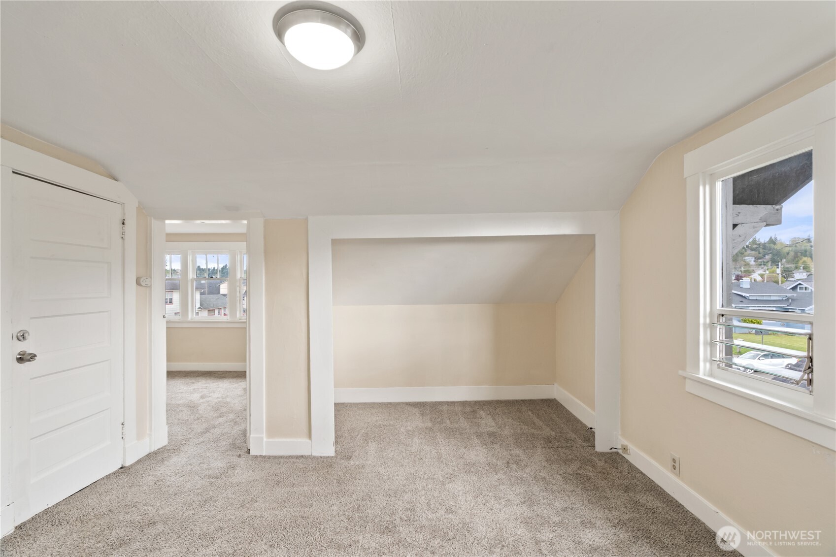 521 W 3rd Street , Aberdeen, WA 98520