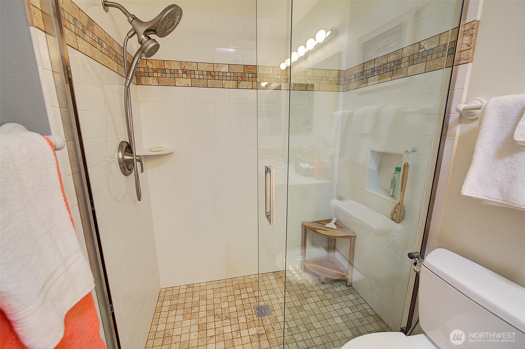 19511 86th Avenue W #511, Edmonds, WA 98026