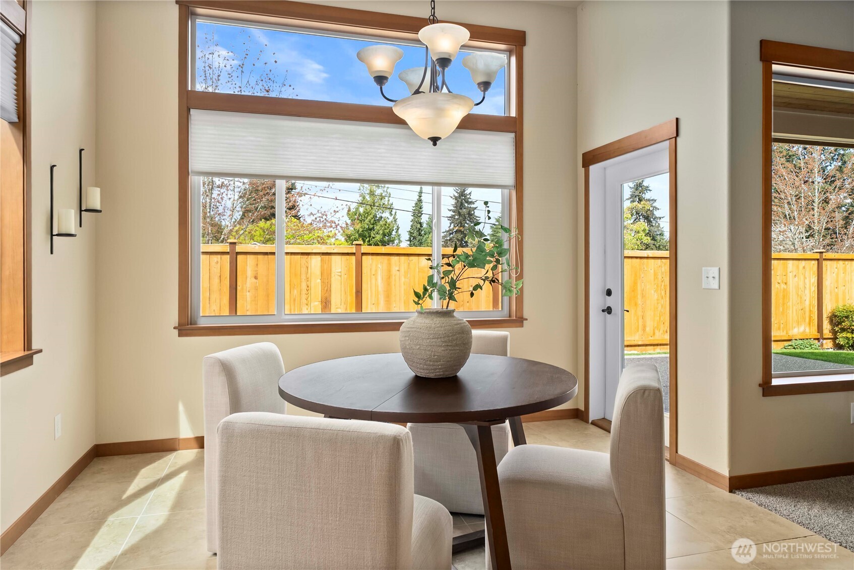 6809 Boulders Way W, University Place, WA 98466