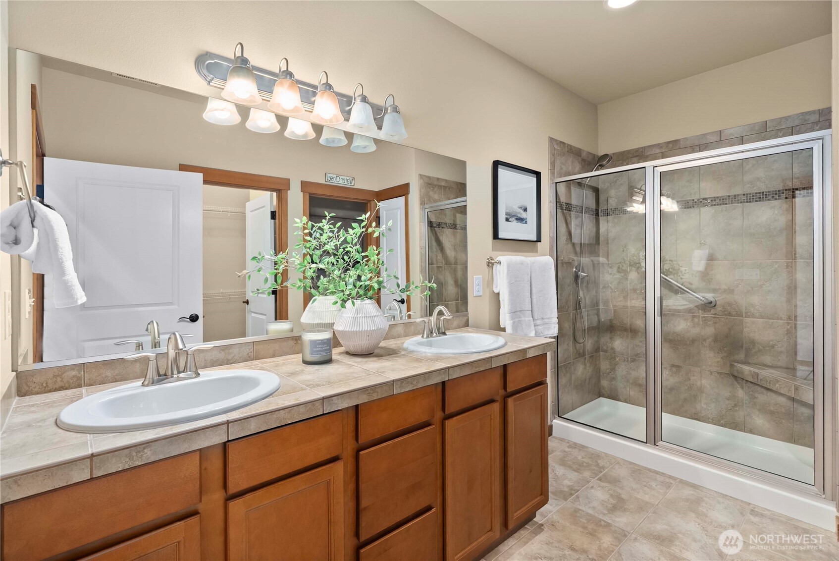 6809 Boulders Way W, University Place, WA 98466