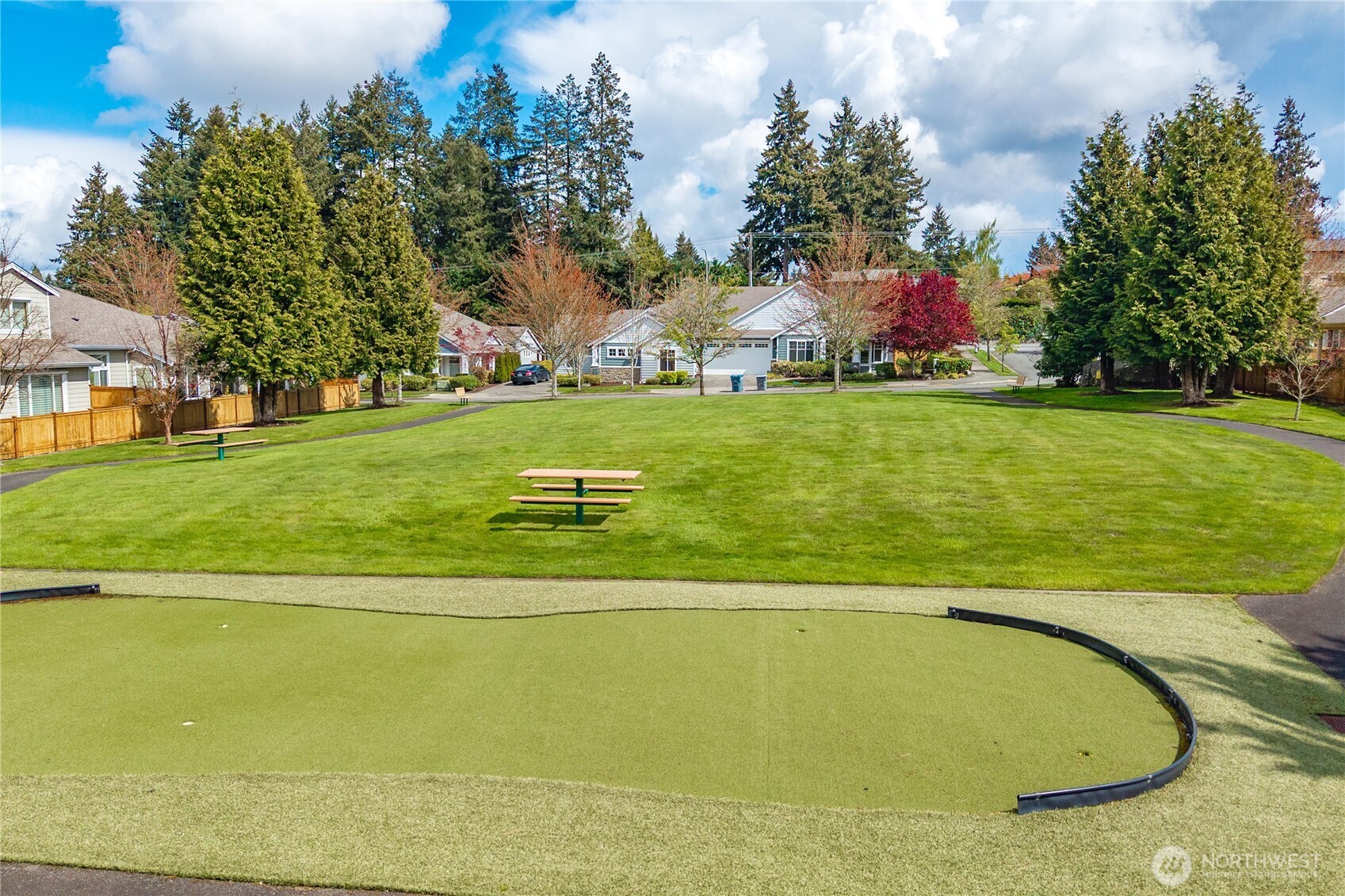 6809 Boulders Way W, University Place, WA 98466