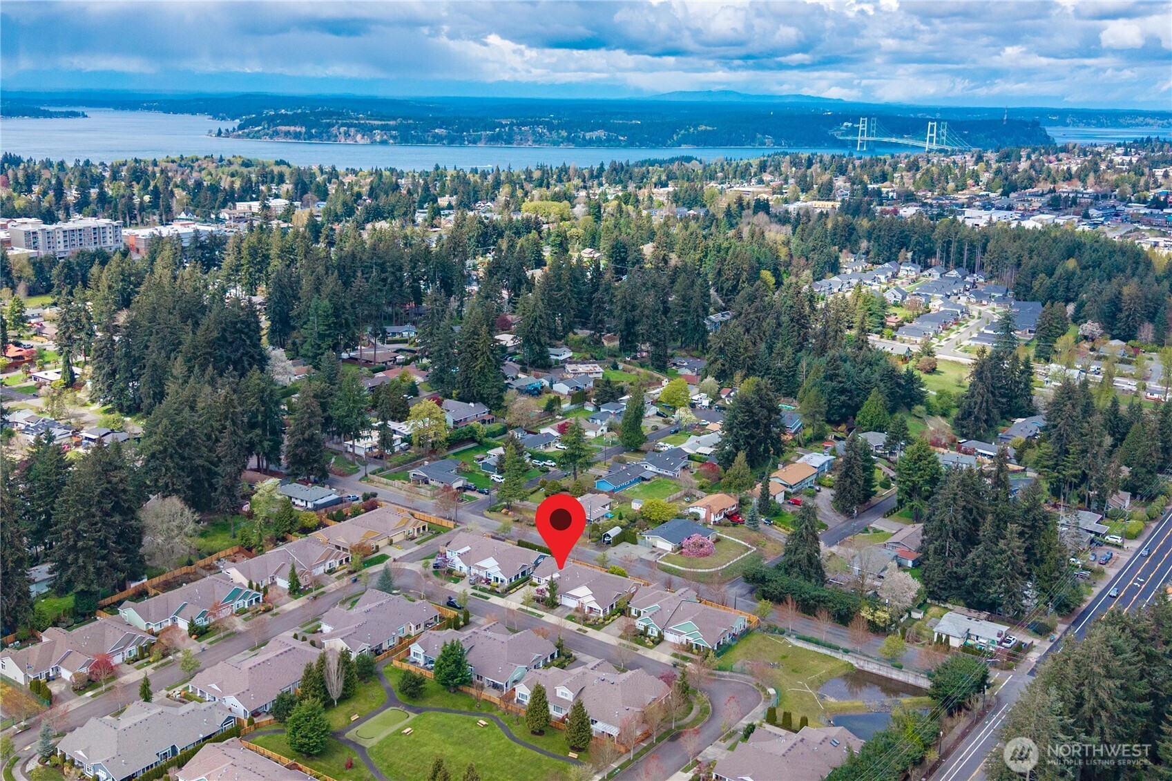 6809 Boulders Way W, University Place, WA 98466